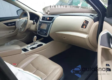 2017 Nissan Altima 2.5/S/Sv/Sl/Sr из США, поврежденный, VIN 1N4AL3AP3HC122781